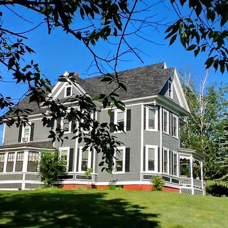 Private 2 Bedrooms And 1 Bathroom In Grand Victorian Home In The Heart Of The Whiite Mountains! Great Host Whitefield Exteriér fotografie