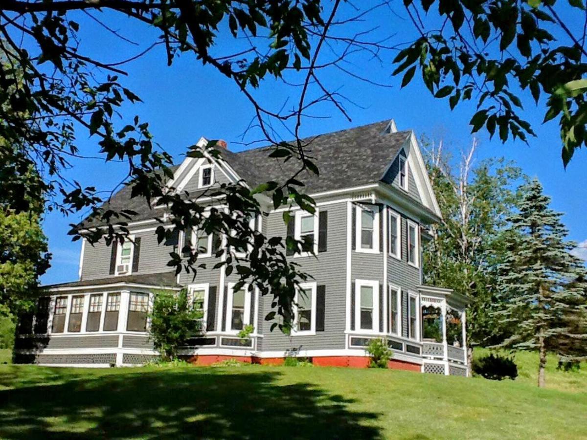 Private 2 Bedrooms And 1 Bathroom In Grand Victorian Home In The Heart Of The Whiite Mountains! Great Host Whitefield Exteriér fotografie